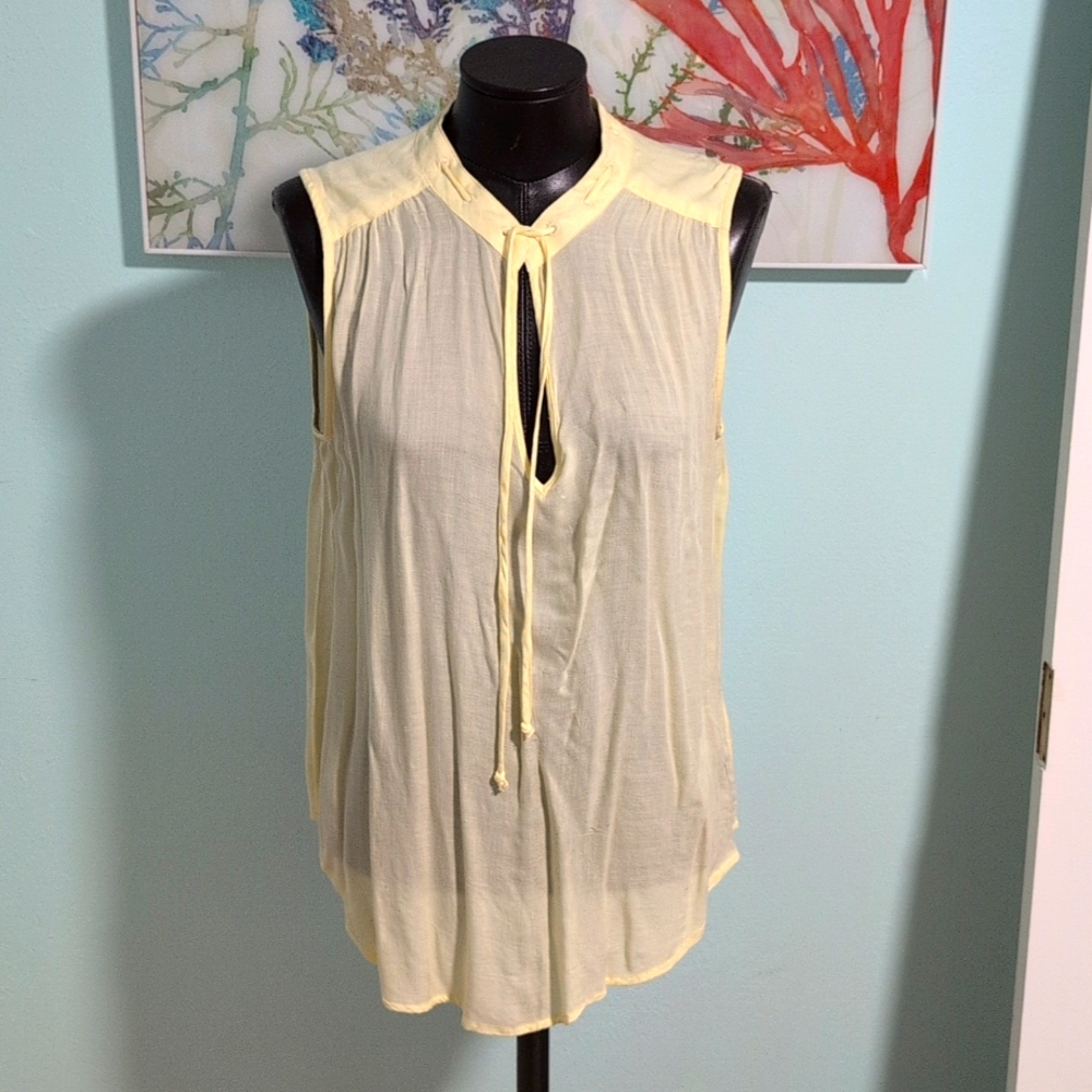 Cloth & Stone butter yellow sleeveless top